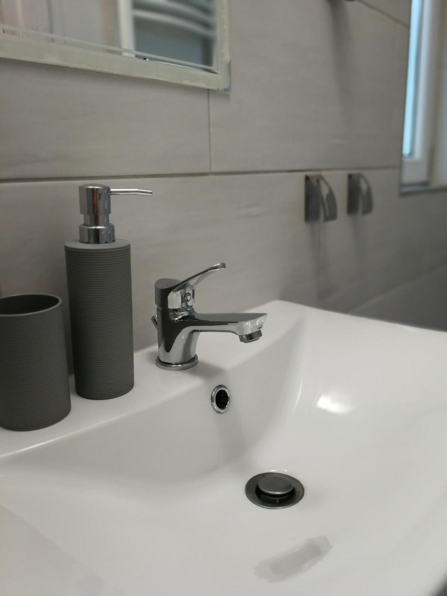 Kacik U Miry Jelenia Góra Exterior foto